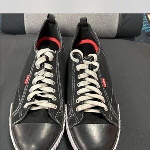 Levi's Black Canvas Low-Top Sneakers with White Laces